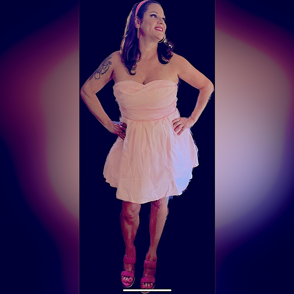 Come on Barbie! Let’s go Party!  Blush pink cocktail strapless party dress💕